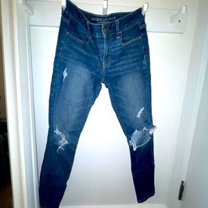 American Eagle distressed jeggings, size 4
